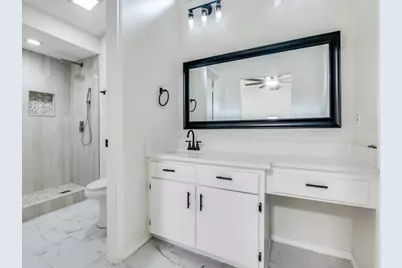 321 Campo Street, Grand Prairie, TX 75051 - Photo 11