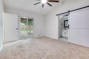 321 Campo St, Grand Prairie, TX 75051 - Photo 9