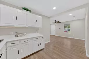 3047 Marjorie Ave, Dallas, TX 75216 - Photo 15