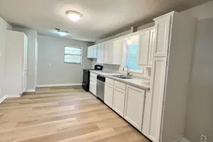 111 Doris Dr, Denison, TX 75021 - Photo 5