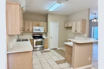 2151 Arbor Creek Drive, Carrollton, TX 75010 - Photo 7