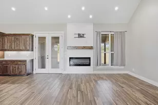 105 Carls Ct, Boyd, TX 76023 - Photo 13