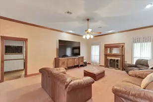 2717 Clear Lake Rd, Weatherford, TX 76087 - Photo 9
