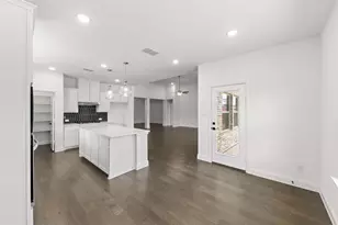 700 Brazos Dr, Van Alstyne, TX 75495 - Photo 7