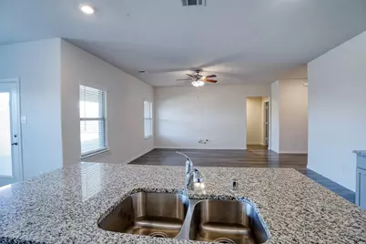 636 Bunker Hill Road, Fate, TX 75189 - Photo 11