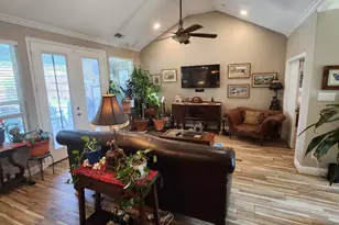 4742 Snow Dr, Mesquite, TX 75150 - Photo 3