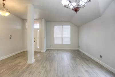 4909 Clove Court, McKinney, TX 75070 - Photo 3