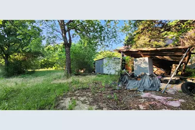 1407 E Wells Avenue, Sherman, TX 75090 - Photo 9