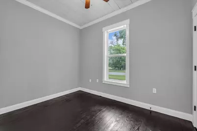 620 Washington Street, McGregor, TX 76657 - Photo 11