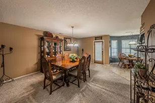 536 N Briery Rd, Irving, TX 75061 - Photo 9