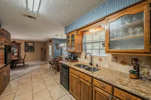 536 N Briery Rd, Irving, TX 75061 - Photo 5