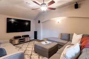 704 Skyler St, Argyle, TX 76226 - Photo 27