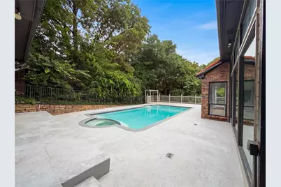 2405 Castle Rock Road, Arlington, TX 76006 - Photo 27