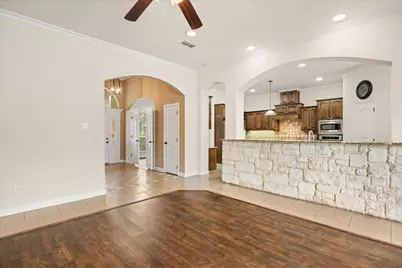 2009 Wigeon Street, Granbury, TX 76049 - Photo 7