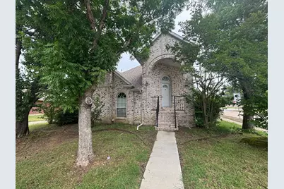 2100 Larkspur Street, Flower Mound, TX 75028 - Photo 1