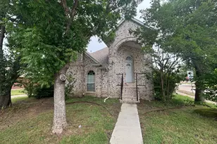 2100 Larkspur St, Flower Mound, TX 75028 - Photo 1