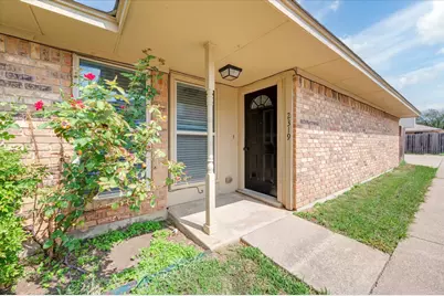 2319 Indigo Lane, Arlington, TX 76015 - Photo 3