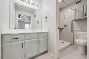 2319 Indigo Ln, Arlington, TX 76015 - Photo 17