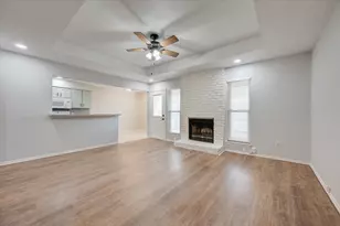 2319 Indigo Ln, Arlington, TX 76015 - Photo 5