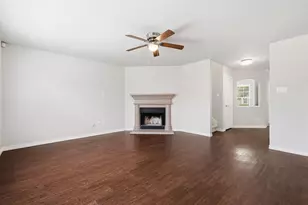 8905 Wayne St, Cross Roads, TX 76227 - Photo 15
