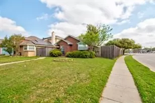 201 Teakwood Ln, Lewisville, TX 75067 - Photo 1