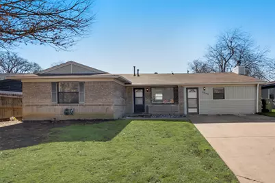 2000 Melissa Street, Arlington, TX 76010 - Photo 1