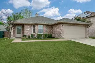 312 Oxford Dr, Roanoke, TX 76262 - Photo 1