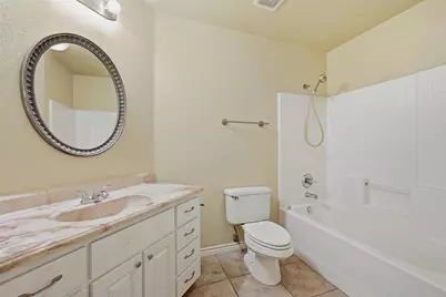 323 Texas Street, Pottsboro, TX 75076 - Photo 9