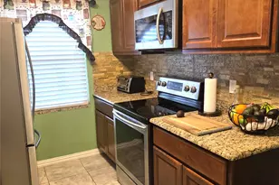7120 Field View Ln, Dallas, TX 75249 - Photo 9