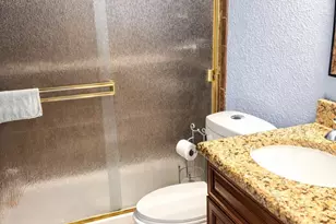 7120 Field View Ln, Dallas, TX 75249 - Photo 23