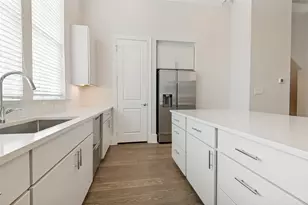 4666 New Water Ln, Dallas, TX 75219 - Photo 1