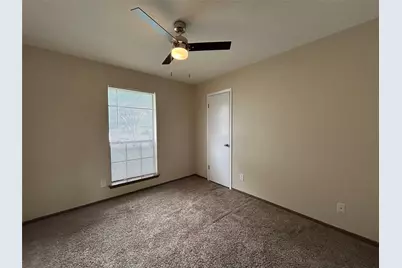 1105 N Knowles Drive, Saginaw, TX 76179 - Photo 9