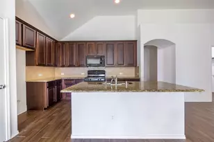 1912 Christopher Creek Dr, Little Elm, TX 75068 - Photo 3