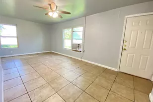 1203 Hall St, Lancaster, TX 75146 - Photo 3