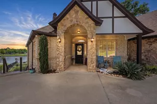 1211 Kiowa Dr W, Lake Kiowa, TX 76240 - Photo 3