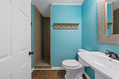 505 W Columbus Street, West, TX 76691 - Photo 13