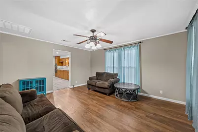 505 W Columbus Street, West, TX 76691 - Photo 5