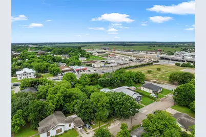 505 W Columbus Street, West, TX 76691 - Photo 25