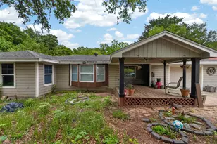 319 McArthur St, Athens, TX 75751 - Photo 1
