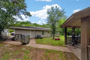 319 McArthur St, Athens, TX 75751 - Photo 31