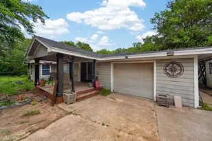 319 McArthur St, Athens, TX 75751 - Photo 3