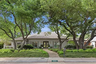 7811 Pencross Ln, Dallas, TX 75248 - Photo 1