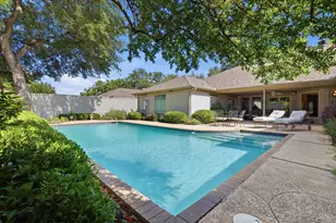 7811 Pencross Ln, Dallas, TX 75248 - Photo 33