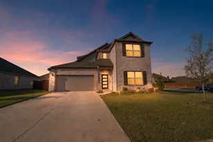 1345 Fox Gln Trl, Crowley, TX 76036 - Photo 1