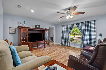 119 W Akard Street, Weatherford, TX 76086 - Photo 3
