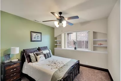 1316 Lacey Oak Drive, Mansfield, TX 76063 - Photo 17