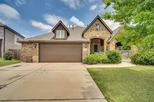 1316 Lacey Oak Dr, Mansfield, TX 76063 - Photo 3