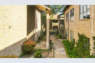 10437 High Hollows Drive #219, Dallas, TX 75230 - Photo 3