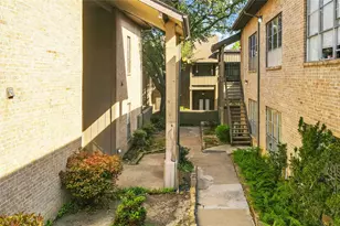 10437 High Hollows Dr, Dallas, TX 75230 - Photo 3