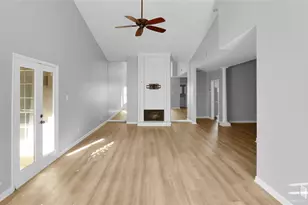 10437 High Hollows Dr, Dallas, TX 75230 - Photo 9
